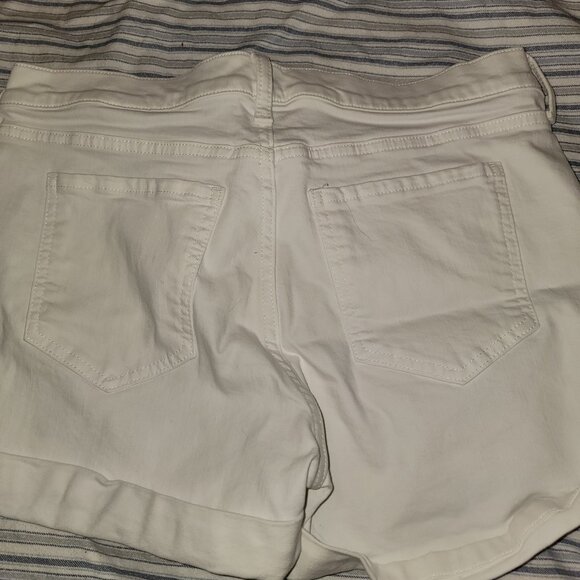 White denim shorts BUNDLE=SAVE - Picture 3 of 3